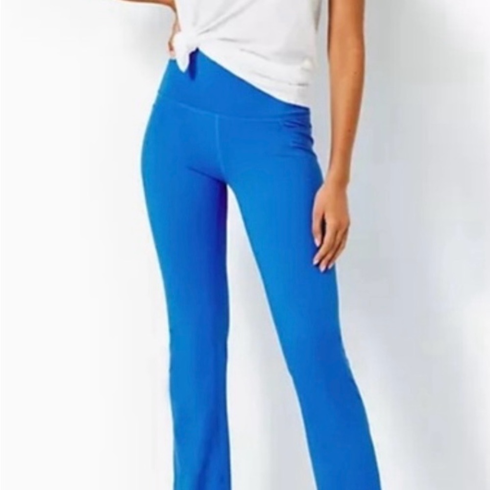 NWT Lilly Pulitzer XL Carpe Vita Flare Legging Blue Tang Luxletic Studio Stretch